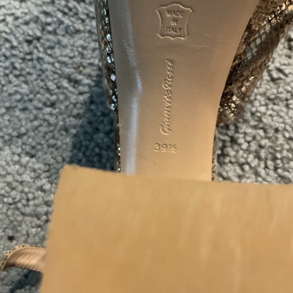 Gianvito Rossi Vintage Python Snakeskin leather platform heels shoes sz 39.5 - Picture 10 of 12